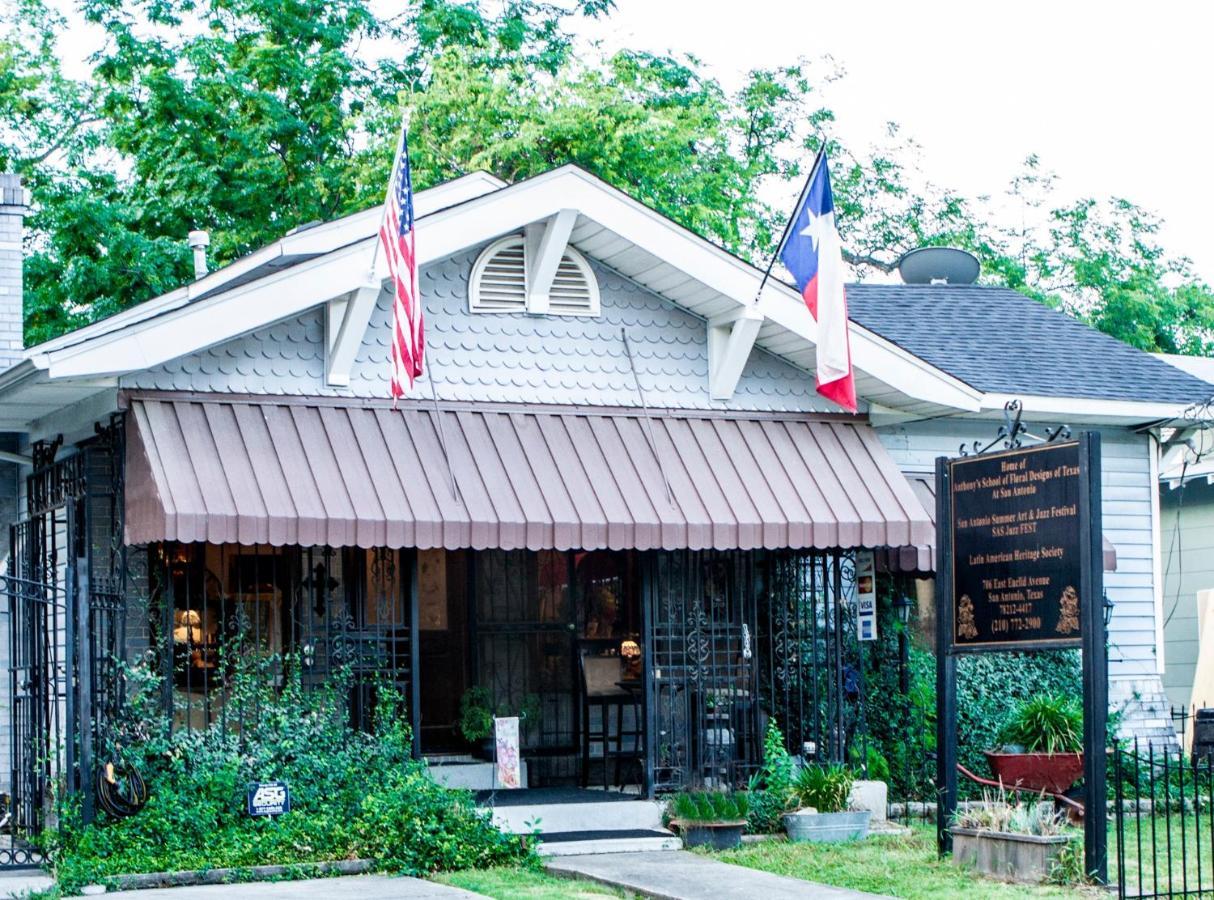 La Villa By The Riverwalk San Antonio Exteriör bild