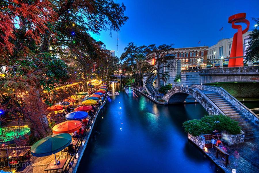 La Villa By The Riverwalk San Antonio Exteriör bild